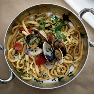 LINGUINE ALLE VONGOLE